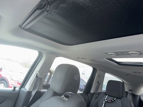 Used 2014 Chevrolet Traverse LT w/ All-Star Edition image 18