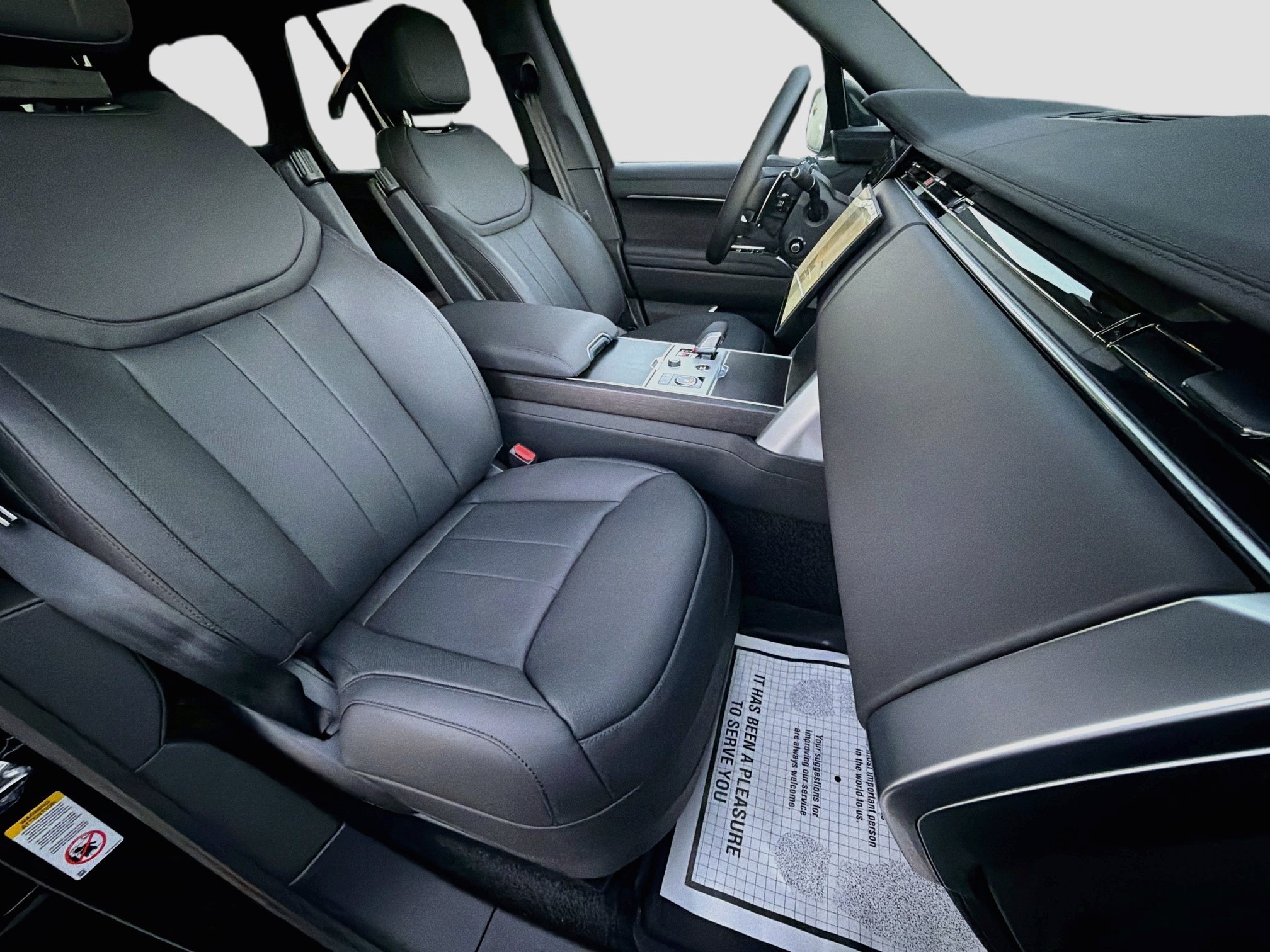 New 2027 Land Rover Range Rover SE AWD/4WD image 16