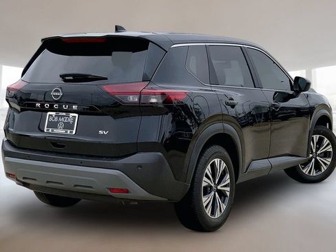 Used 2023 Nissan Rogue SV FWD image 2