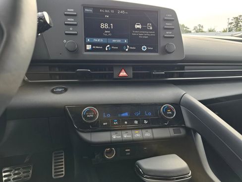 New 2025 Hyundai Elantra Sport image 25