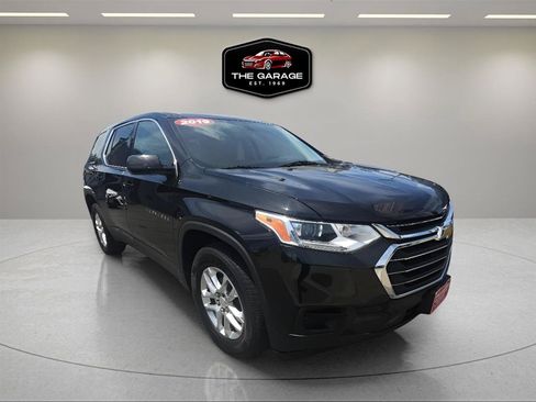 Used 2019 Chevrolet Traverse LS AWD/4WD image 8