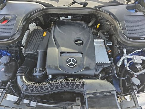 Used 2019 Mercedes-Benz GLC 300 4MATIC Coupe image 33