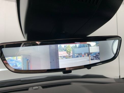 Used 2025 GMC Sierra 1500 AT4 w/ AT4 Premium Package image 16