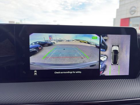 Certified 2025 Nissan Kicks SR w/ SR Premium Package image 23