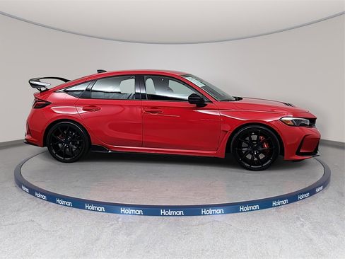 Used 2023 Honda Civic Type R image 5