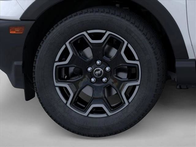 New 2026 Ford Bronco Sport Outer Banks w/ Outer Banks Tech Package+ AWD/4WD image 19