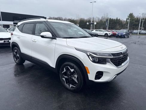 Used 2025 Kia Seltos S image 10