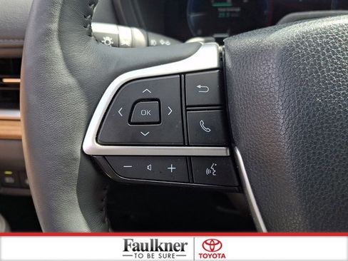 Certified 2025 Toyota Grand Highlander AWD image 22