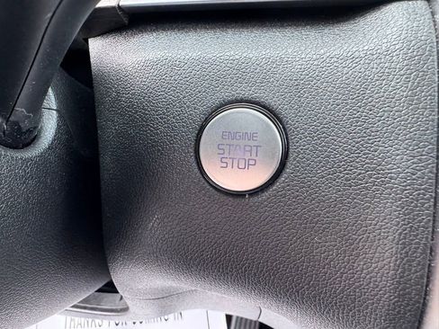 Used 2023 Kia Sorento X-Line EX image 32