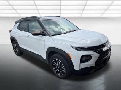 Used 2021 Chevrolet TrailBlazer ACTIV w/ Sun and Liftgate Package