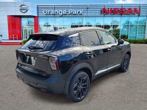 New 2026 Nissan Kicks SR w/ SR Premium Package image 2