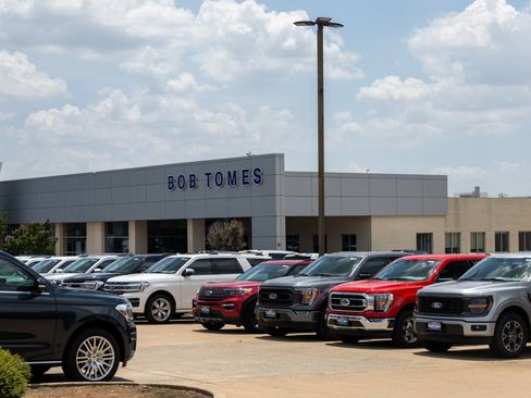 New 2026 Ford Explorer ST-Line w/ ST-Line Street Pack AWD/4WD image 30