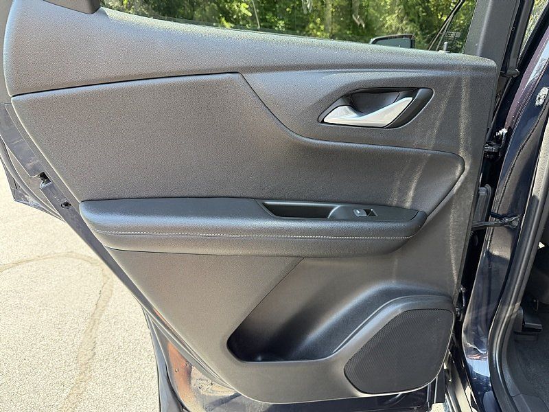 Used 2020 Chevrolet Blazer LT AWD/4WD image 28