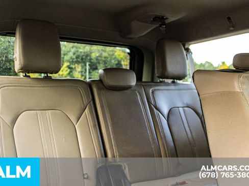 Used 2023 Ford Expedition Max Limited image 21