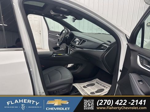 Used 2023 Buick Enclave Essence w/ Experience Buick Package image 13
