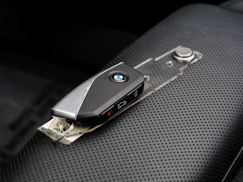 Used 2024 BMW 530i xDrive image 63