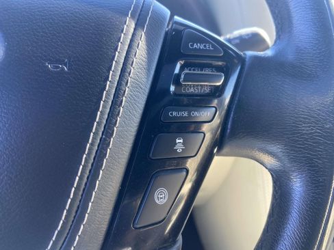 Used 2021 INFINITI QX80 Sensory w/ All-Season Package image 26