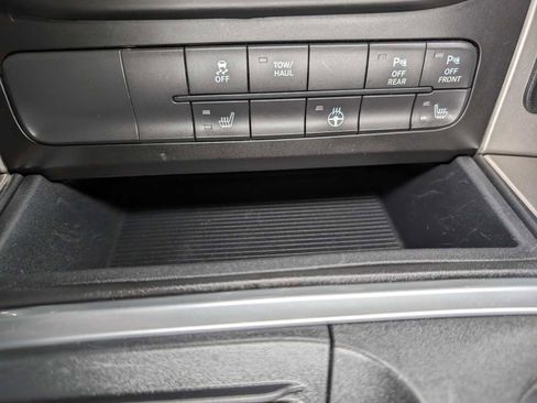 Used 2017 RAM 1500 Big Horn AWD/4WD image 29