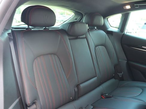 Used 2022 Maserati Levante Modena image 78