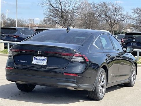 Used 2024 Honda Accord EX image 4