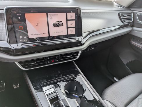 New 2026 Volkswagen Atlas Peak Edition AWD/4WD image 21