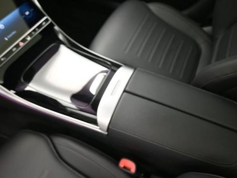 Certified 2025 Mercedes-Benz C 300 Sedan image 31