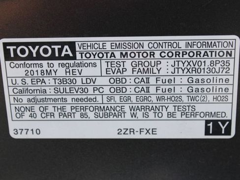 Used 2018 Toyota Prius Prime Premium w/ Carpet Mat Package FWD image 33