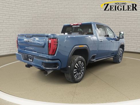 New 2026 GMC Sierra 3500 Denali Ultimate image 5