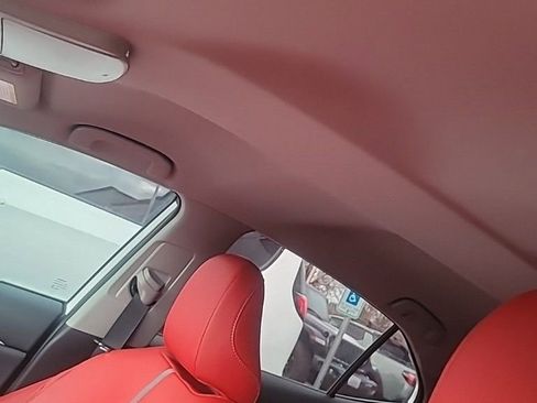 Used 2022 Toyota Camry XSE image 6