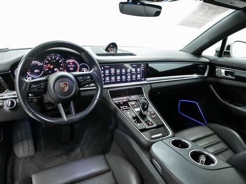 Certified 2023 Porsche Panamera RWD image 13