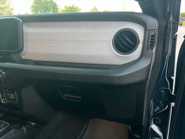 Certified 2025 Jeep Wrangler Sport AWD/4WD image 22