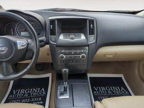 Used 2013 Nissan Maxima 3.5 SV image 10
