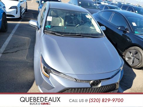 Used 2022 Toyota Corolla L image 2