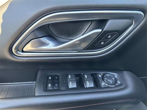 Used 2021 Chevrolet Tahoe RST w/ Luxury Package image 18