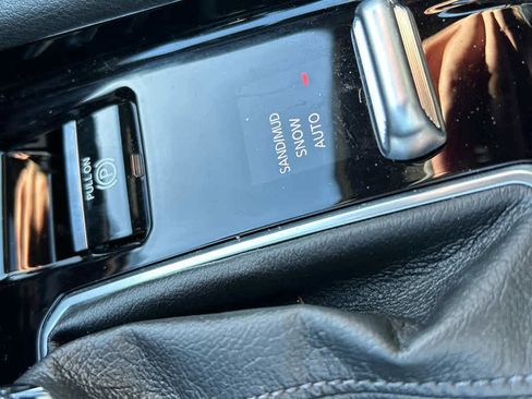 Used 2025 Jeep Compass Limited w/ Sun & Sound Group image 42