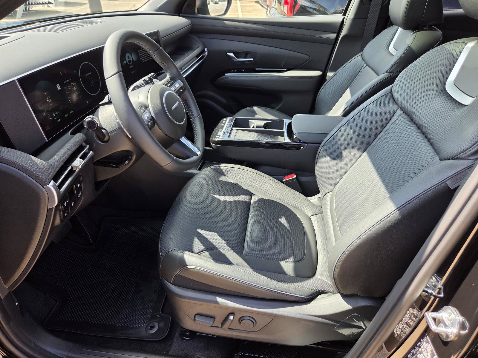 New 2026 Hyundai Tucson Limited w/ Tow & Go Package AWD/4WD image 18
