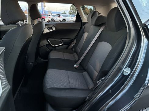 Used 2022 Kia Soul LX w/ Technology Package image 23