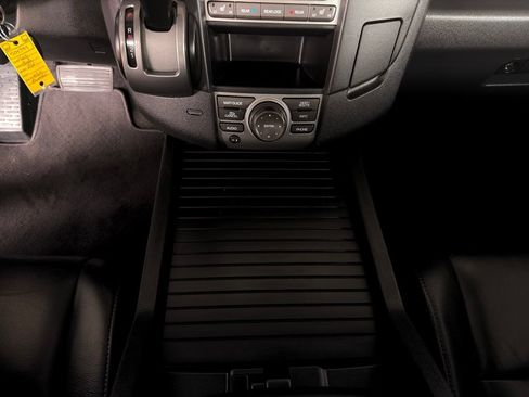 Used 2012 Honda Pilot Touring image 62