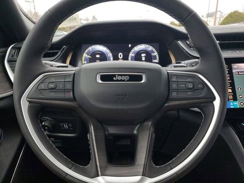 New 2026 Jeep Grand Cherokee Limited image 23