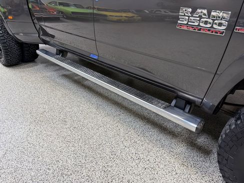 Used 2014 RAM 3500 Laramie w/ Convenience Group AWD/4WD image 49