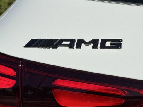 New 2025 Mercedes-Benz GLA 35 AMG 4MATIC image 14