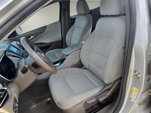 Used 2018 Chevrolet Malibu LS image 12