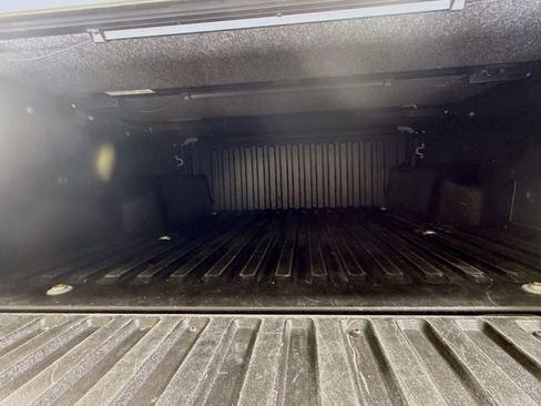 Certified 2019 Toyota Tacoma SR5 image 32