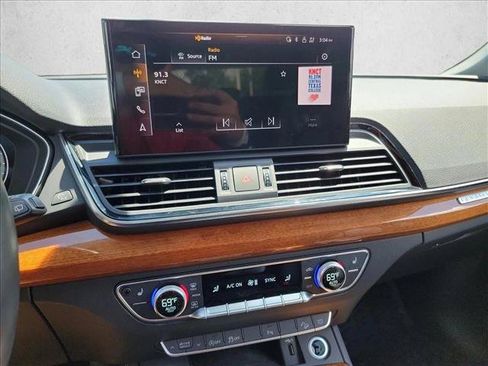 Used 2023 Audi Q5 2.0T Premium Plus AWD/4WD image 21