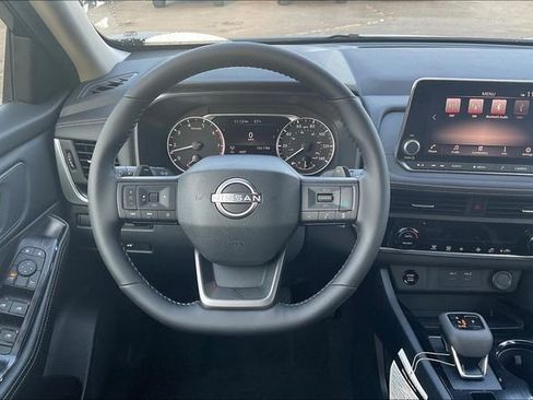 New 2026 Nissan Rogue SV image 17