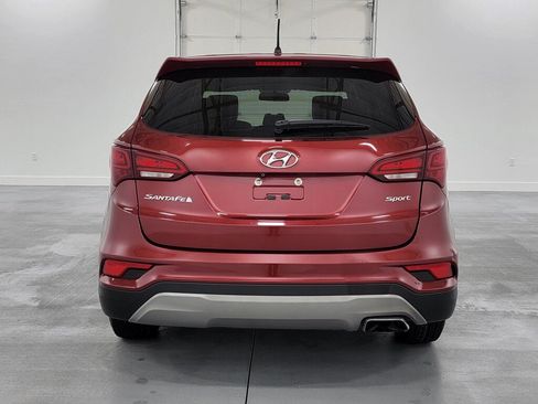 Used 2018 Hyundai Santa Fe Sport FWD image 7