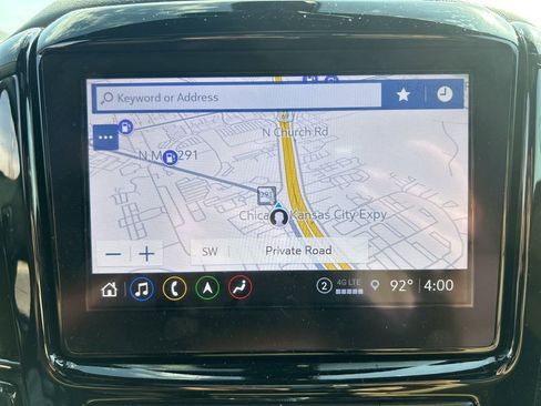 Used 2023 Chevrolet Traverse Premier image 27