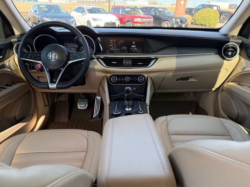 Used 2019 Alfa Romeo Stelvio Ti Lusso w/ Quick Order Package 22X Lusso image 13