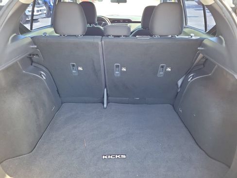 Used 2024 Nissan Kicks S FWD image 8
