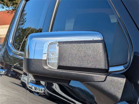 Used 2024 Chevrolet Silverado 1500 LTZ image 12